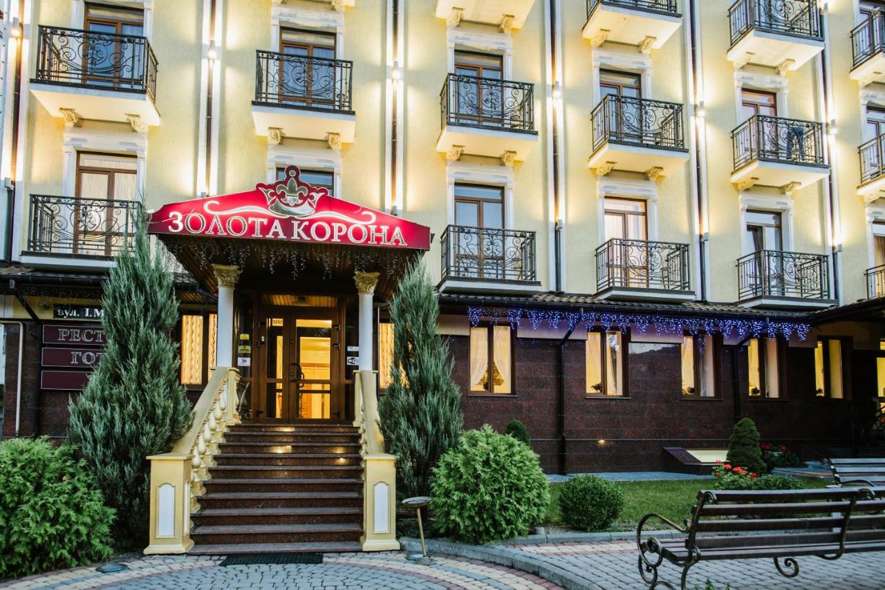 Курортний Готель Золота Корона تريسكافيتس المظهر الخارجي الصورة